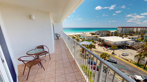 SeaCrest 706 | {{City}}, {{State}} Vacation Rental | #20