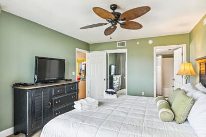 SeaCrest 703 | {{City}}, {{State}} Vacation Rental | #24