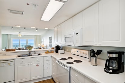 SeaCrest 702 | {{City}}, {{State}} Vacation Rental | #11