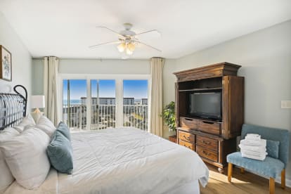 SeaCrest 702 | {{City}}, {{State}} Vacation Rental | #24