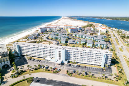 SeaCrest 701A | {{City}}, {{State}} Vacation Rental | #21