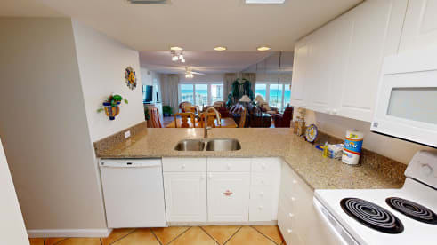 SeaCrest 605 | {{City}}, {{State}} Vacation Rental | #6