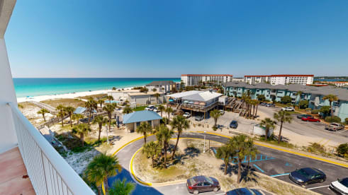 SeaCrest 605 | {{City}}, {{State}} Vacation Rental | #26