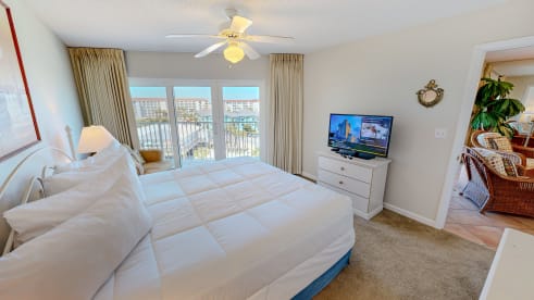 SeaCrest 605 | {{City}}, {{State}} Vacation Rental | #14