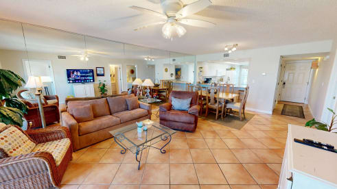 SeaCrest 605 | {{City}}, {{State}} Vacation Rental | #3