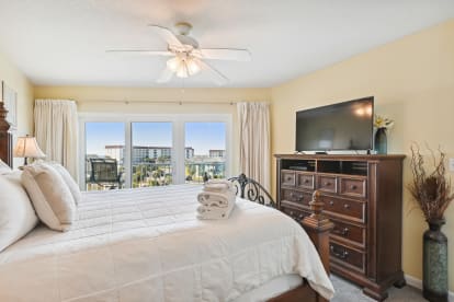 SeaCrest 504 | {{City}}, {{State}} Vacation Rental | #19