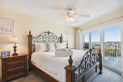SeaCrest 504 | {{City}}, {{State}} Vacation Rental | #16