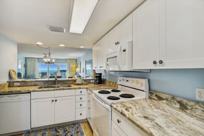 SeaCrest 502 | {{City}}, {{State}} Vacation Rental | #11