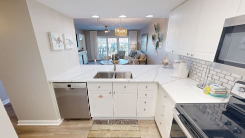 SeaCrest 413 | {{City}}, {{State}} Vacation Rental | #9