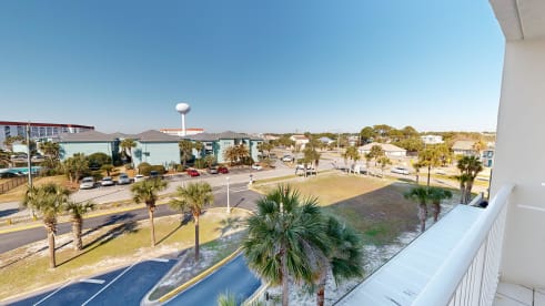 SeaCrest 413 | {{City}}, {{State}} Vacation Rental | #21