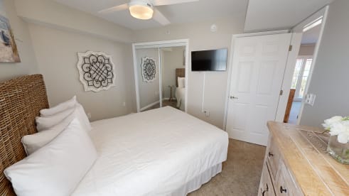 SeaCrest 413 | {{City}}, {{State}} Vacation Rental | #12