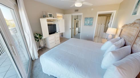 SeaCrest 413 | {{City}}, {{State}} Vacation Rental | #16