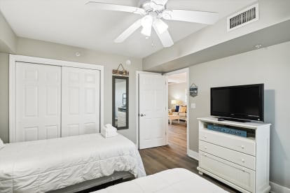 SeaCrest 407 | {{City}}, {{State}} Vacation Rental | #18