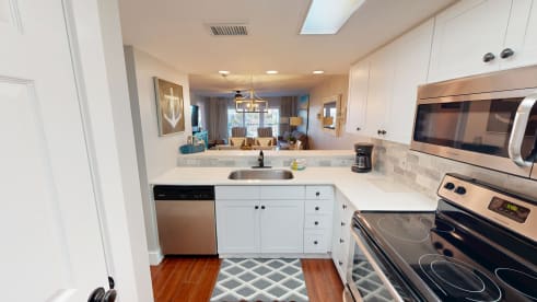 SeaCrest 308 | {{City}}, {{State}} Vacation Rental | #8