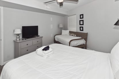 SeaCrest 305 | {{City}}, {{State}} Vacation Rental | #12