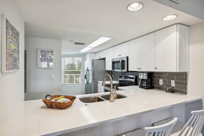SeaCrest 301B | {{City}}, {{State}} Vacation Rental | #10