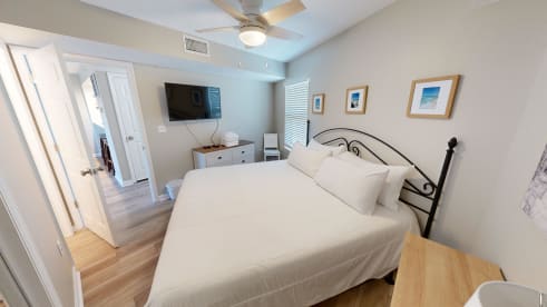 SeaCrest 513 | {{City}}, {{State}} Vacation Rental | #9