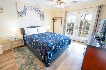 Hook, Wine N Sinker | {{City}}, {{State}} Vacation Rental | #23