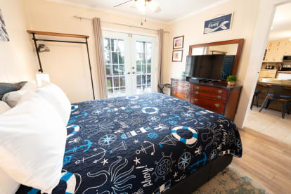 Hook, Wine N Sinker | {{City}}, {{State}} Vacation Rental | #26