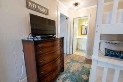 Hook, Wine N Sinker | {{City}}, {{State}} Vacation Rental | #28