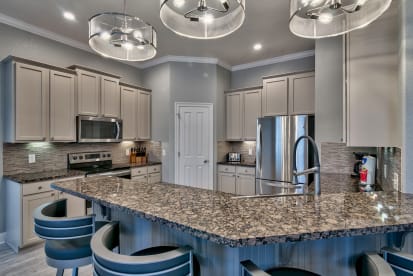 South Seas - Emerald Shores Destin FL - Thumbnail Image #7