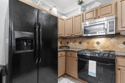 Seaside Bliss - Thumbnail Image #5