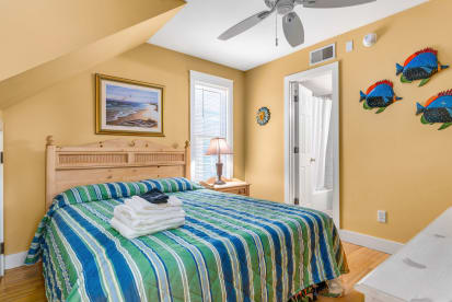 Seaplace #5 | {{City}}, {{State}} Vacation Rental | #18