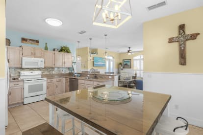 Selah by the Sea - Emerald Shores  - Thumbnail Image #8