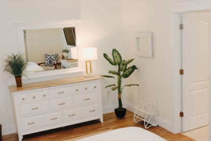 Sea Fan Cottage~2 bedrm + bunk room - Thumbnail Image #12