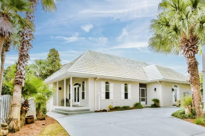 4BR 3BA House in Emerald Shores