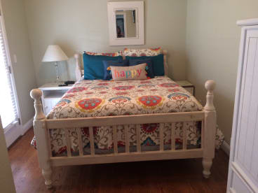 Casa Grande - Gorgeous Two-Story home - Thumbnail Image #17