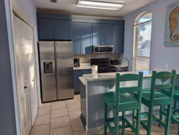 Picture Perfect Getaway - Thumbnail Image #3