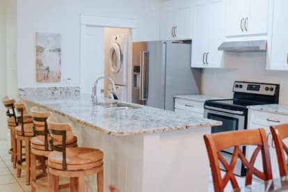 Sea Fan Cottage~2 bedrm + bunk room - Thumbnail Image #8