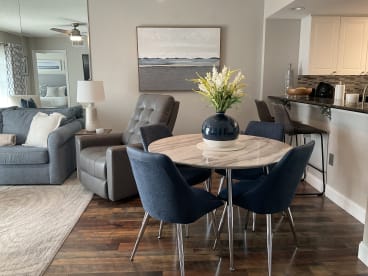 895 Santa Rosa Blvd #713 | {{City}}, {{State}} Vacation Rental | #9