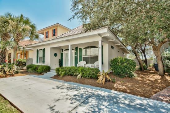 Magnolia Manor - 3 bedroom home in Emerald Shores of Destin Florida