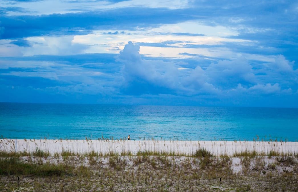 Blu unit 206 4BR 3BA Sleeps 10 BluOkaloosa Island