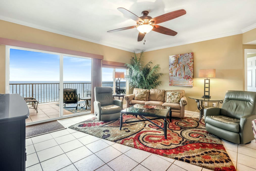 Admiral Quarters 2br/2.5ba Sleeps 8 Admirals Quarters