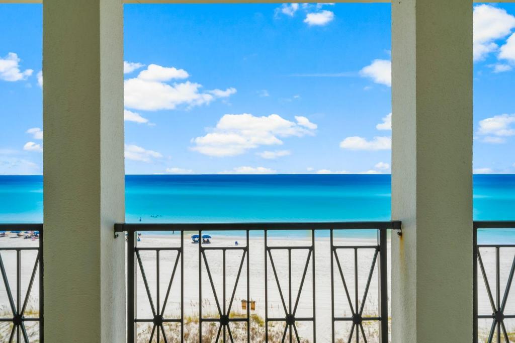 Beautiful Views From Every Balcony!