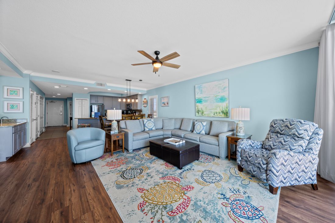 San Carlos 401 Living Room