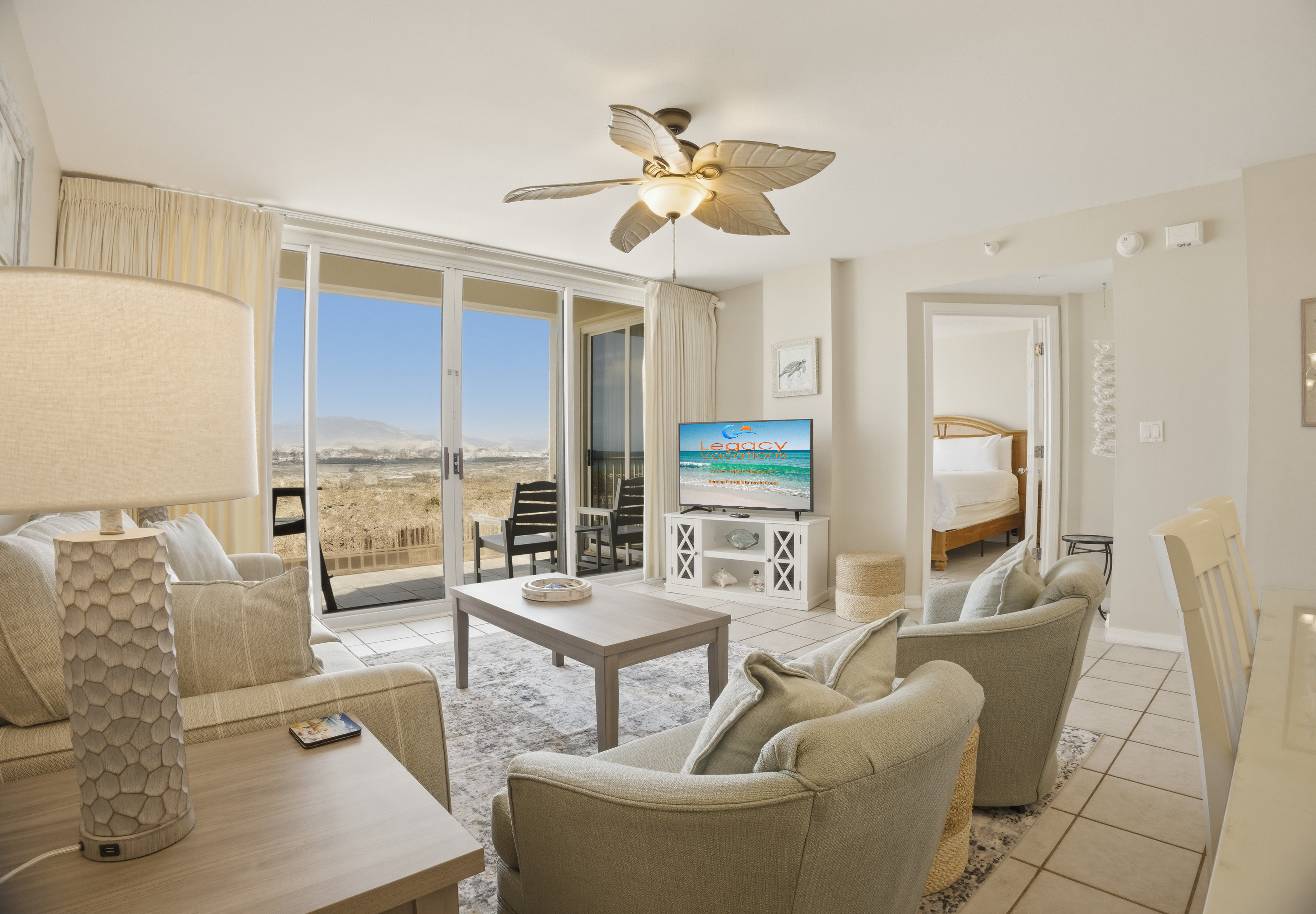 Gulf-front 2b - Island Princess - Free Beach Service! • Condo rental