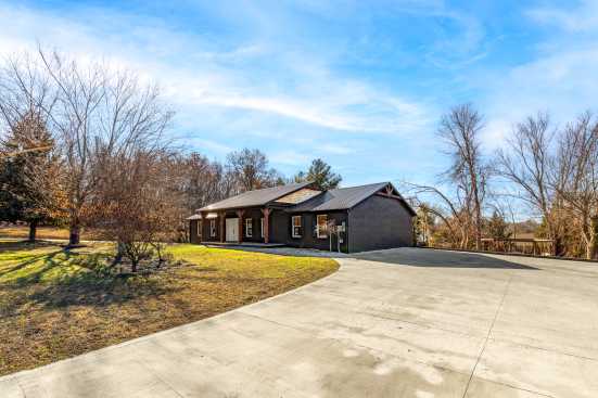 Dollywood Area - Pigeon Forge, TN Lodge Rental (1)