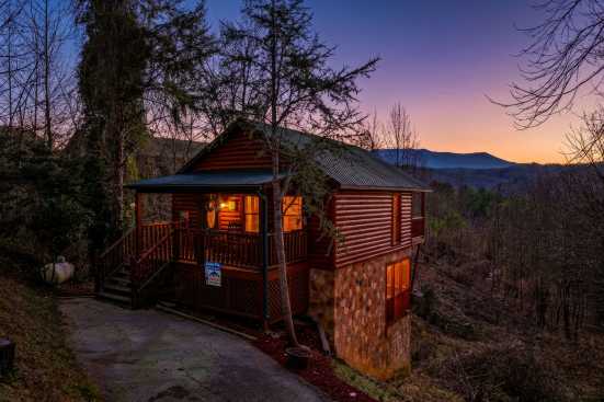 Gatlinburg Private Properties - Gatlinburg, TN Cabin Rental (1)