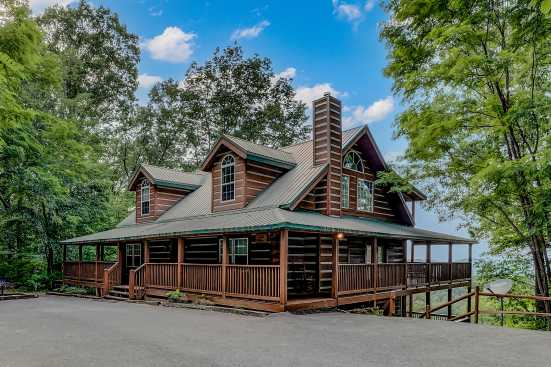 Gatlinburg Private Properties - Gatlinburg, TN Cabin Rental (1)