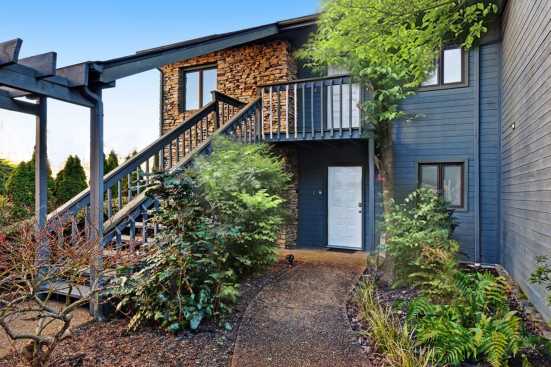  - ,  Cabin Rental (1)
