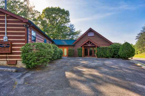Pigeon Forge Private Properties - Pigeon Forge, TN Cabin Rental (1)