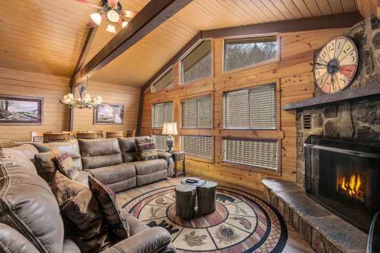 Gatlinburg Private Properties - Gatlinburg, TN Cabin Rental (1)