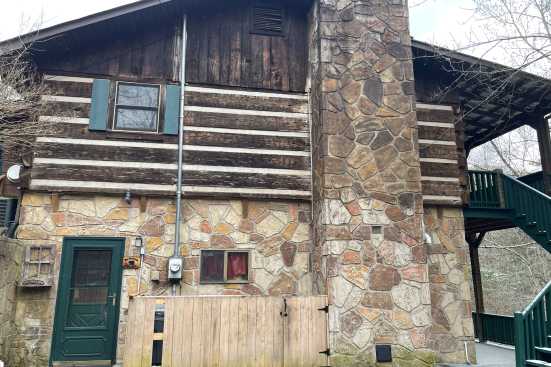 Gatlinburg Private Properties - Gatlinburg, TN Cabin Rental (1)