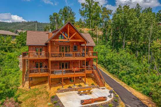 Cobbly Nob - Gatlinburg, TN Cabin Rental (1)