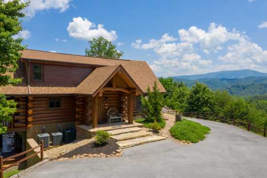 Cedar Falls Resort - Pigeon Forge, TN Cabin Rental (1)