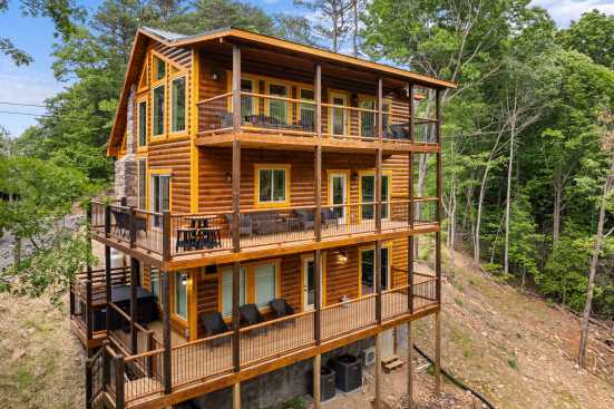 Gatlinburg Private Properties - Gatlinburg, TN Cabin Rental (1)